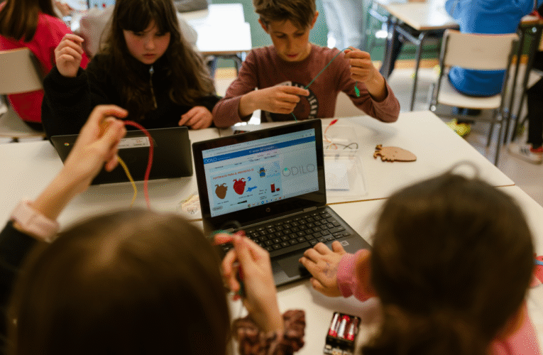 Educación digital en zonas remotas de Guatemala